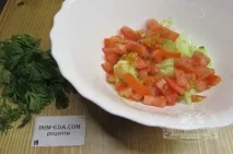 Салат з авокадо, помідорами та огірками покроковий рецепт з фото помідорами