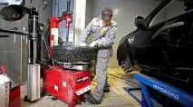 Як підібрати спецодяг для працівників автосервісу підібрати