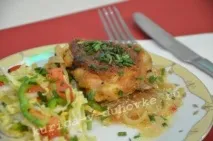 Як приготувати курячі стегна в духовці з хрусткою скоринкою курячі