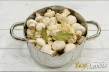 Мариновані печериці швидкого приготування мариновані