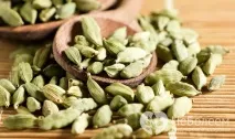 Кардамон - властивості, користь, шкода, калорійність шкода