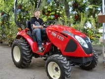 LAMBORGHINI - насамперед трактори Lamborghini