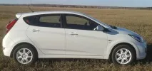 Литі диски на Хендай Соляріс - фото добірка у розмірі R15 та R16 диски