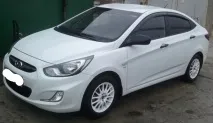 Литі диски на Хендай Соляріс - фото добірка у розмірі R15 та R16 литі