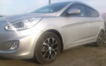 Литі диски на Хендай Соляріс - фото добірка у розмірі R15 та R16 хендай