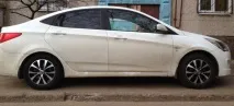 Литі диски на Хендай Соляріс - фото добірка у розмірі R15 та R16 диски