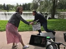 Любов Аксьонова показала кумедне фото з Павлом Прилучним під час зйомок «Мажора 3» аксьонова