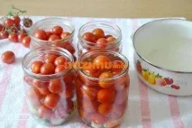 Мариновані помідори чері на зиму – рецепт з фото швидкого приготування чері