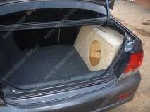 Mitsubishi Lancer IX Виготовлення коробки сабвуфера в крило коробки