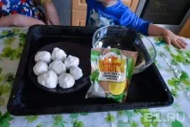 Наукове шоу на кухні ліпимо сніговика і перетворюємо його на піну разом із багатодітною мамою з Ботаніки кухні