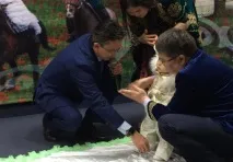 Обряд «тусау кесу» відомі казахстанці, які перерізали пута малюкам - The Kazakh drama казахстанці