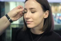 Оформлення брів у броу-барі - Л - Етуаль тест-драйв та розіграш, Beauty Insider броу-барі