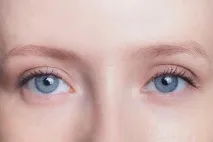 Оформлення брів у броу-барі - Л - Етуаль тест-драйв та розіграш, Beauty Insider оформлення