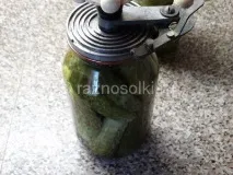 Огірки з насінням гірчиці насінням