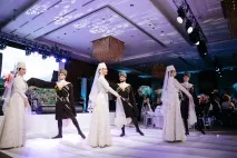 Бенкет на весь світ ТОП15 провідних, які шанують традиції · W світ