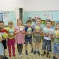 Малювання фарбами «Квіти для матусі» малювання