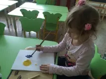 Малювання фарбами «Квіти для матусі» малювання