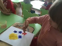 Малювання фарбами «Квіти для матусі» квіти