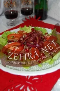 Рецепт салату з курячою печінкою та помідорами - Кулінарні рецепти люблячої дружини помідорами