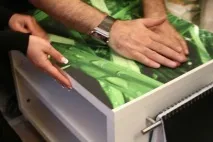 Самоклеюча плівка для кухні відео інструкція, фотота відгуки плівка