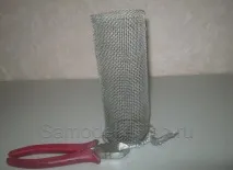 Саморобна стаціонарна зимова годівниця - Саморобки для риболовлі своїми руками саморобна