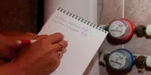 Скільки платять за комунальні послуги чомусь підвищують тарифи та відсоток зростання по регіонах послуги