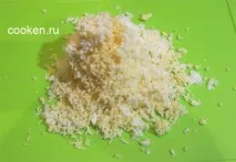 М’ясо по-французьки з помідорами в духовці. по-французьки