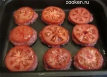 М’ясо по-французьки з помідорами в духовці. по-французьки
