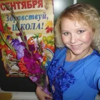 Сценка до 8 березня «Бабусі та онуки» бабусі