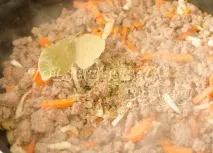 макаронами
