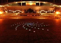 Тротуарна плитка (фото), що світиться, види, особливості експлуатації та укладання плитка