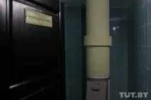 Замість непрацюючої розетки - телефон, або Як живеться студентам у мінських гуртожитках непрацюючої
