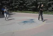 Власенко облили зеленкою, Українська правда облили