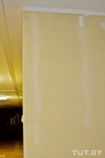 Замість непрацюючої розетки - телефон, або Як живеться студентам у мінських гуртожитках телефон