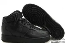 Nike з чого все починалося, Жіночий клуб nike