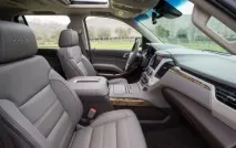 Огляд американського позашляховика GMC Yukon Denali 2015 з фото екстер’єру, інтер’єру, докладними. позашляховика