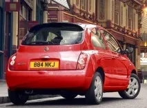 Огляд автомобіля Nissan Micra (з 2011 року випуску) micra