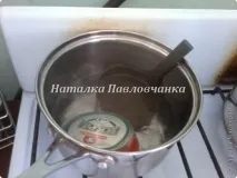 Огірки, мариновані в червоній смородині, Країна Майстрів мариновані