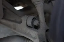 Ох вже ці прямі нижні важелі важелі