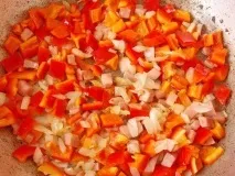 Овочевий пиріг з баклажанами, кабачками, перцем та помідорами баклажанами