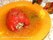 Перці фаршировані м’ясом та рисом фаршировані