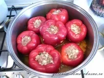 Перці фаршировані м’ясом та рисом ясом