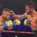 Олександр Устинов переміг Рафаеля Лава технічним нокаутом у 1 раунді переміг