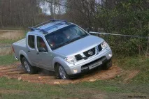 Авто статті, огляди Nissan Navaro nissan