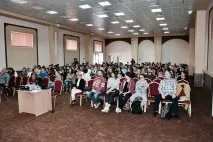 Конспект. Олексій Водовозов — про те, як правильно вибрати вакцину та чи викликають щеплення аутизм, Ася Казанцева — про значущість осіб вакцину