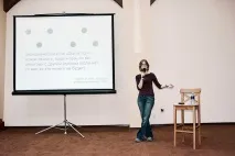 Конспект. Олексій Водовозов — про те, як правильно вибрати вакцину та чи викликають щеплення аутизм, Ася Казанцева — про значущість осіб водовозов