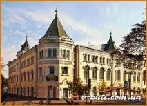 Чернігівська Філармонія, путівник по Україні, путівник Чернігів, Єлецький монастир, філармонія