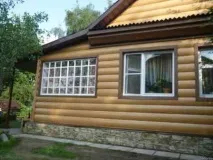 Будинки з блок-хауса характеристика, переваги та недоліки будинки