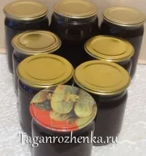 Повидло з чорноплідної горобини з антонівкою повидло