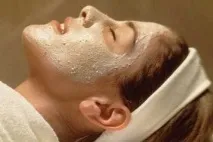 Як діє маска з медом та вівсянкою для обличчя медом